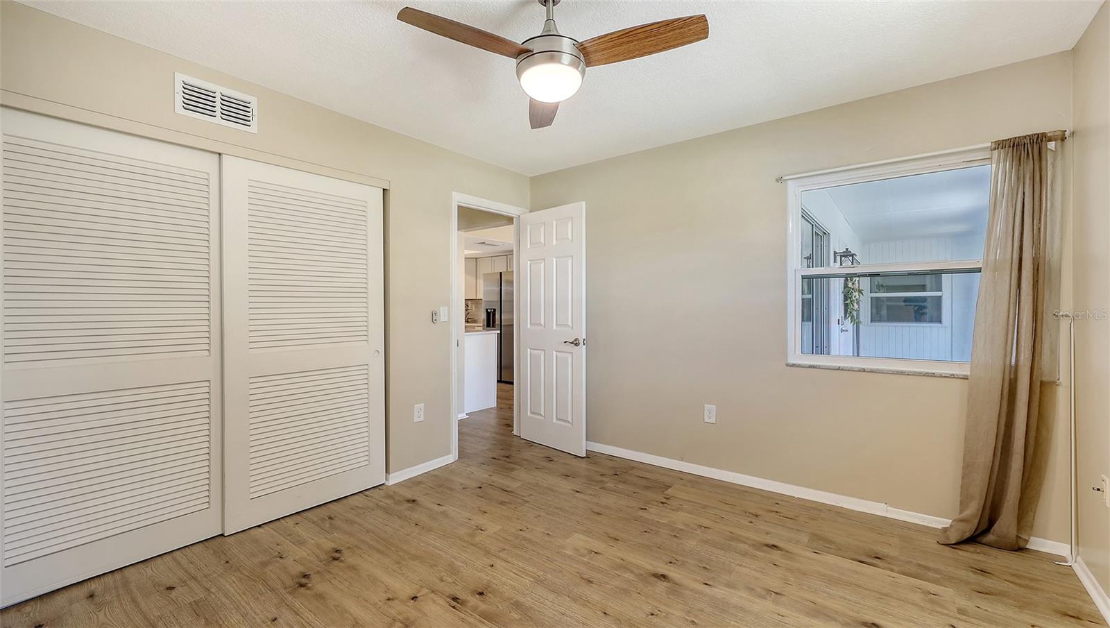 Image 32 of 40 For 445 Matisse Circle S 445