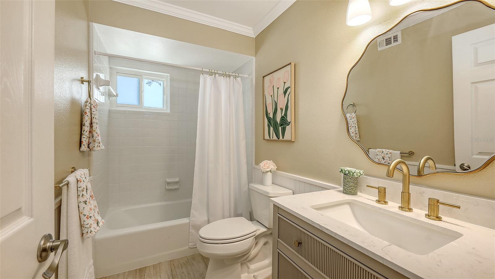 Image 34 of 40 For 445 Matisse Circle S 445