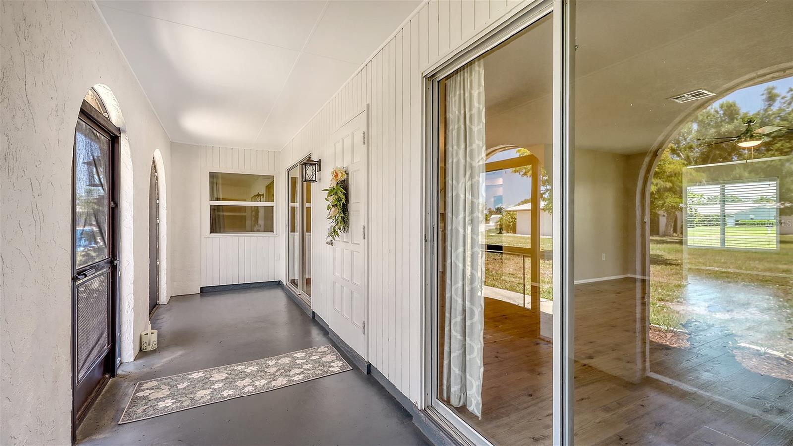 Image 7 of 40 For 445 Matisse Circle S 445