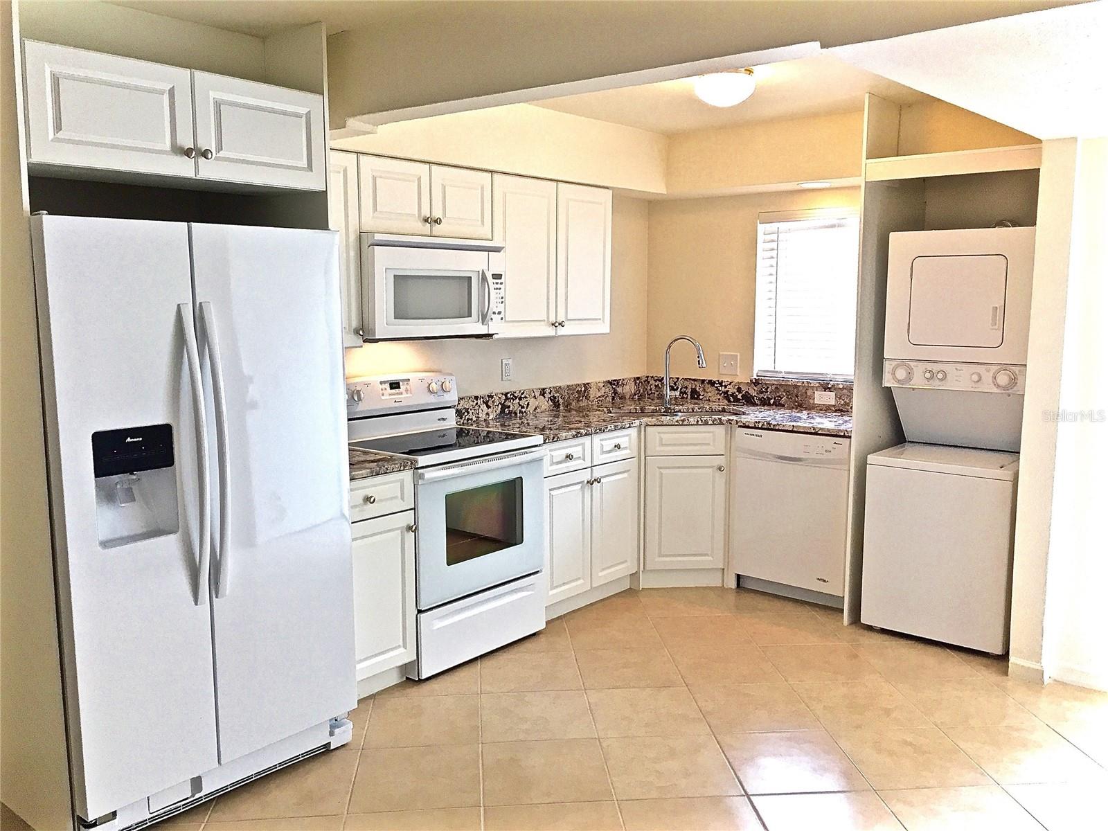 Image 4 of 21 For 1726 8th Street