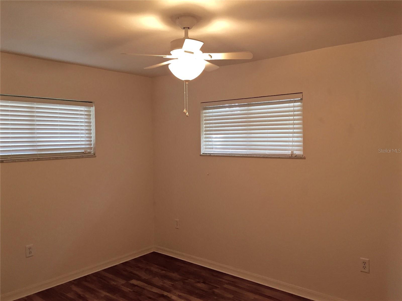 Image 6 of 21 For 1726 8th Street