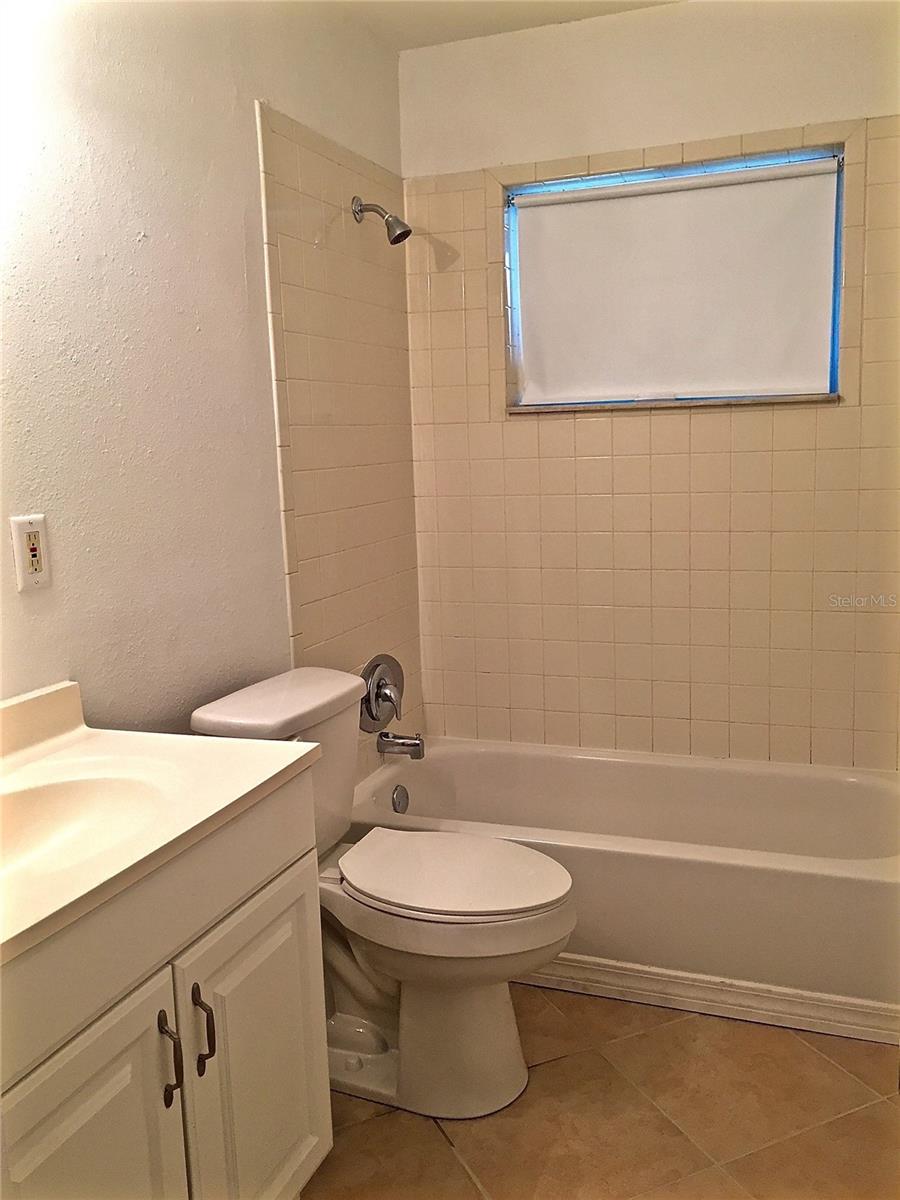 Image 7 of 21 For 1726 8th Street