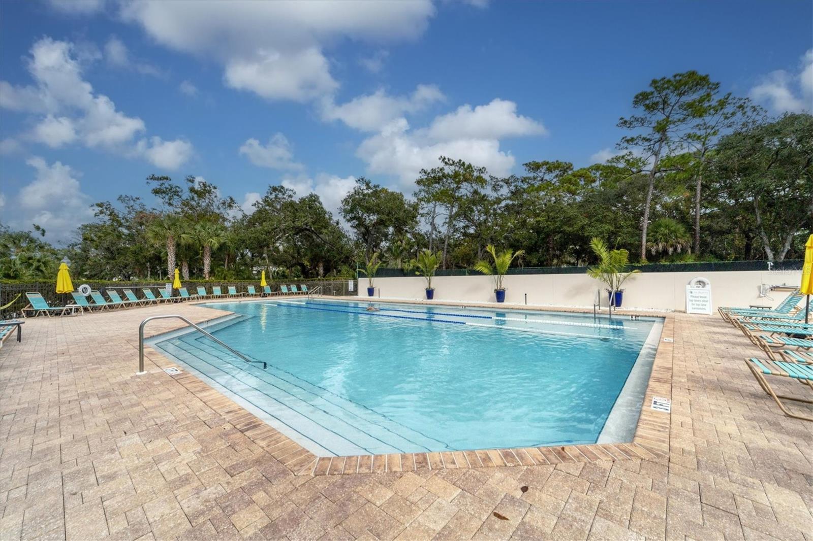 Image 56 of 60 For 5273 Myrtle Wood  37