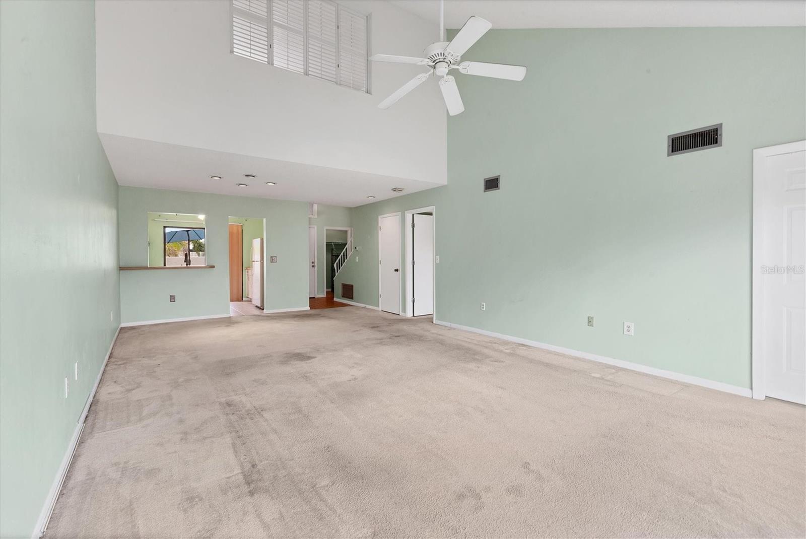 Image 9 of 60 For 5273 Myrtle Wood  37