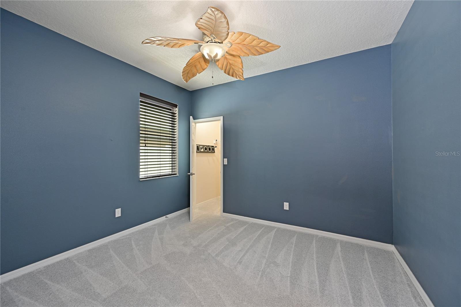 Image 23 of 39 For 11342 77th Street E