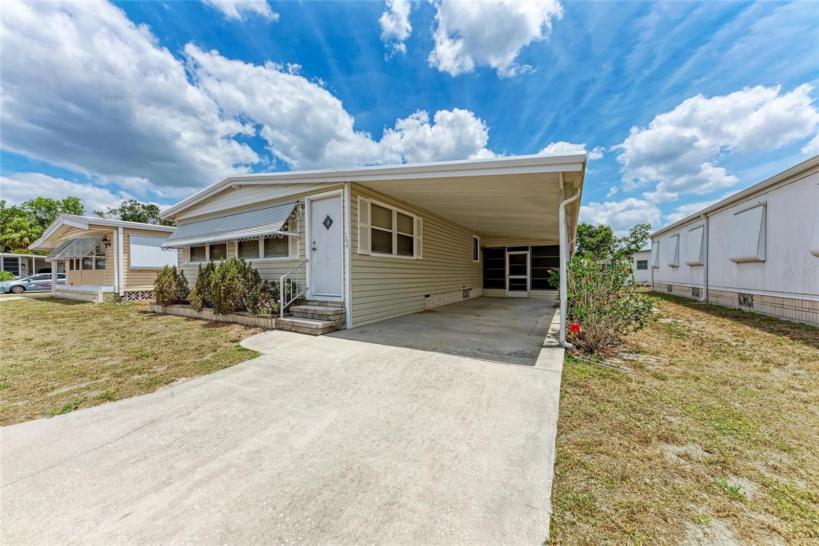 Image 3 of 42 For 5619 Bayshore Road 164