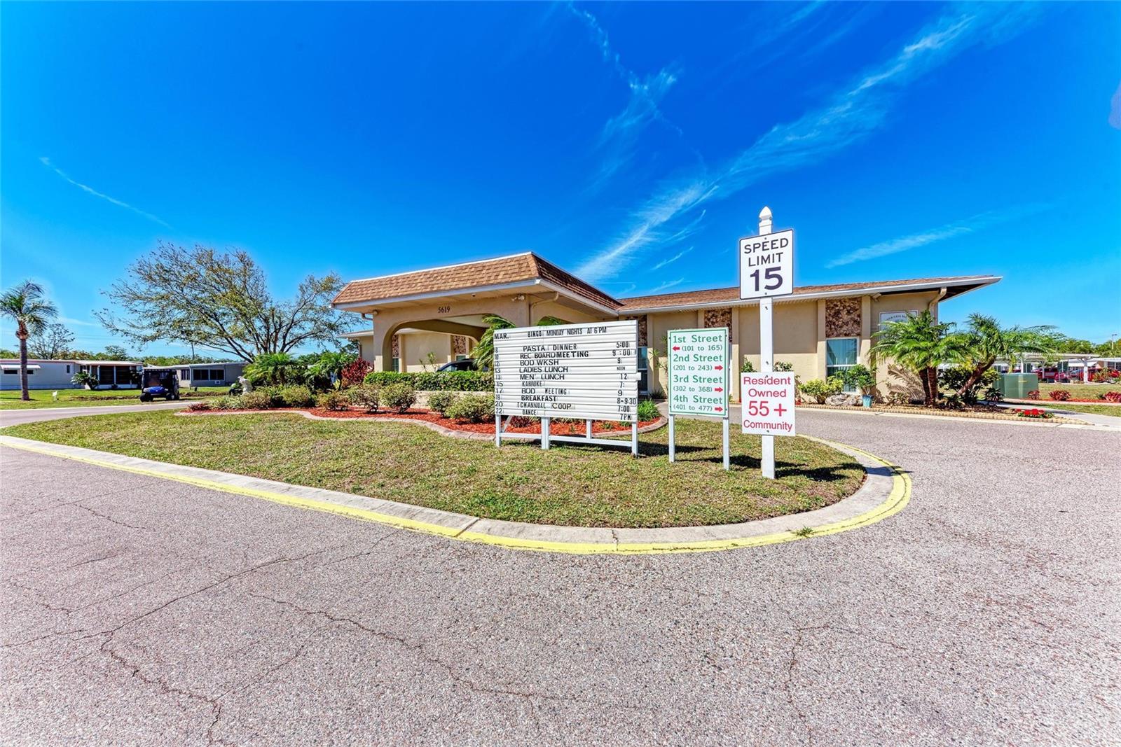 Image 39 of 42 For 5619 Bayshore Road 164