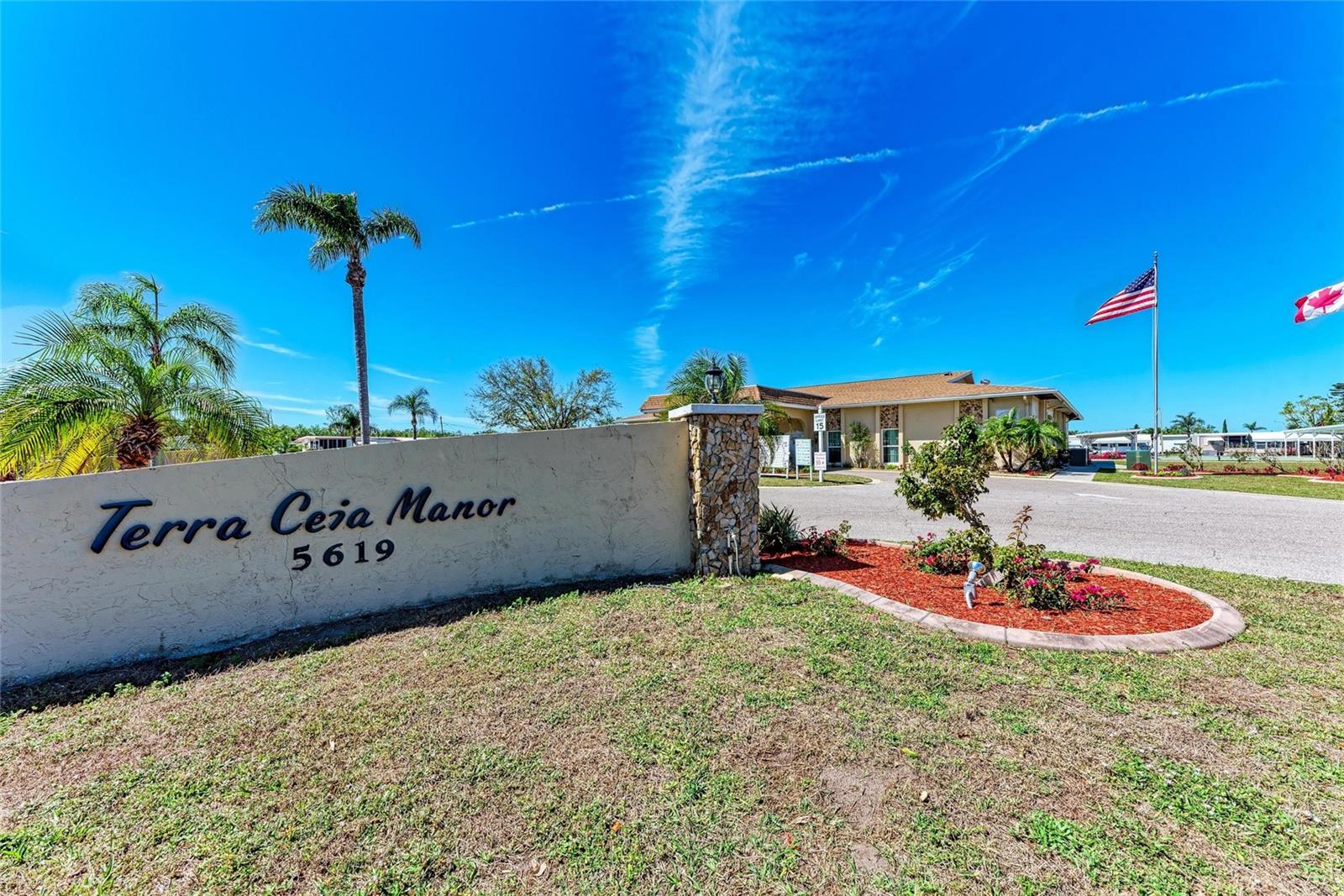 Image 41 of 42 For 5619 Bayshore Road 164