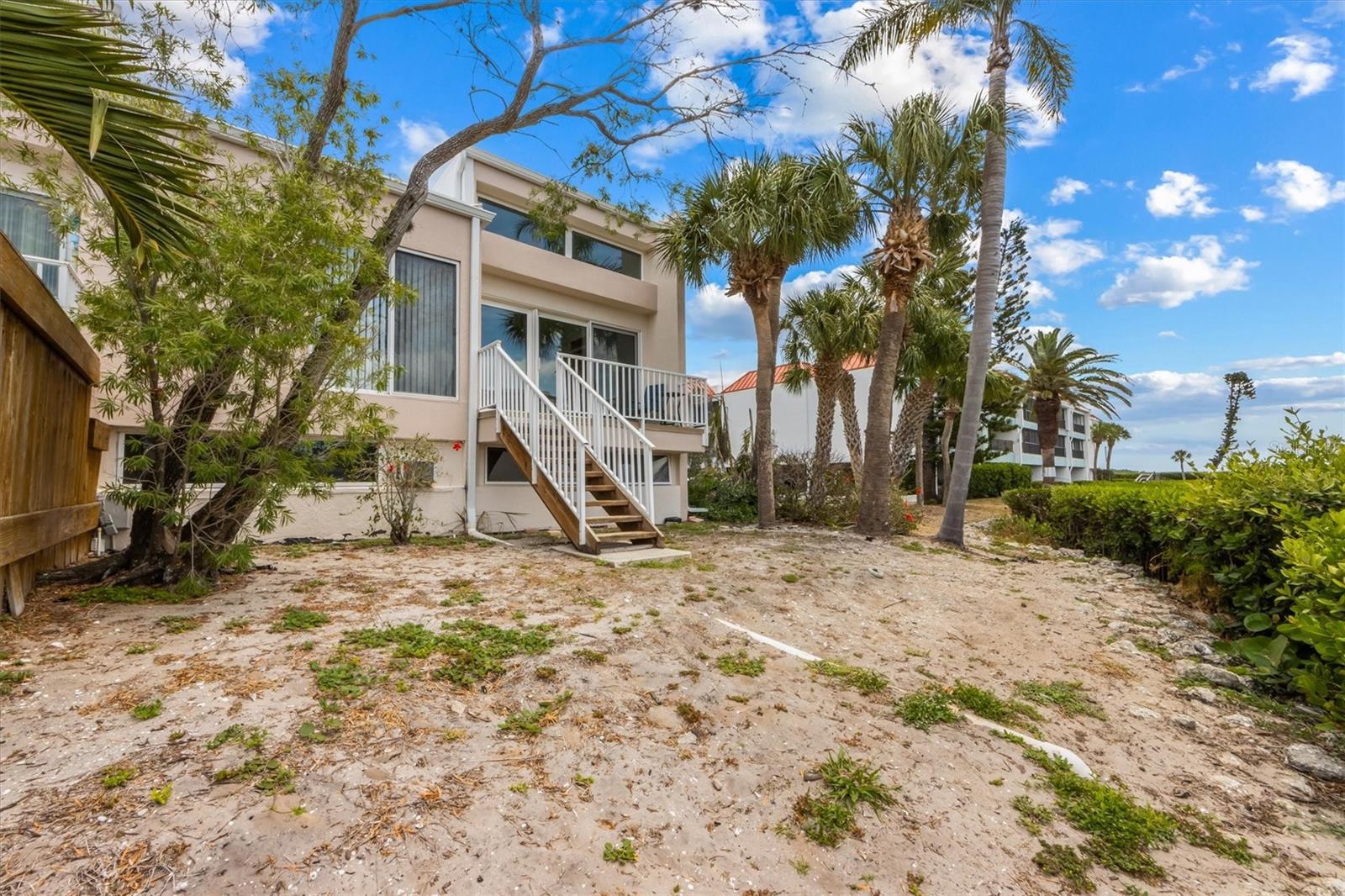 Image 28 of 39 For 3803 Bay Drive 10