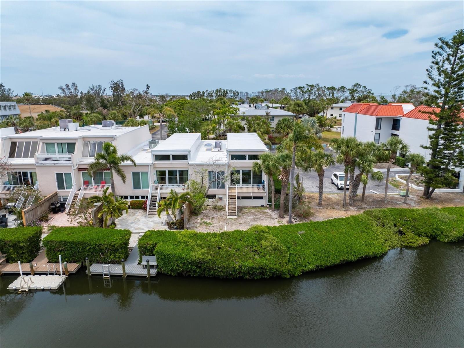 Image 36 of 39 For 3803 Bay Drive 10