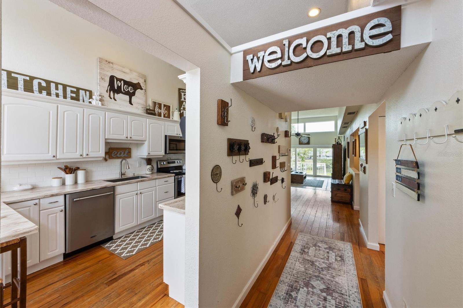 Image 4 of 39 For 3803 Bay Drive 10