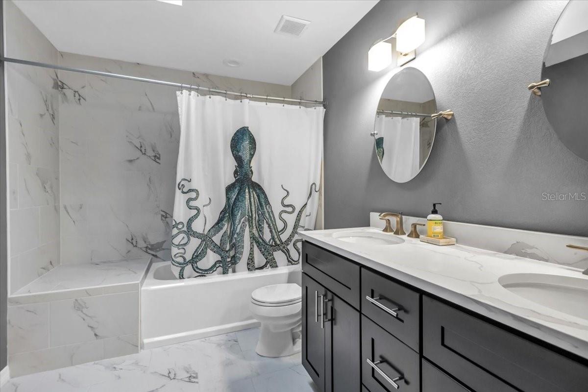Image 35 of 58 For 1809 Buccaneer Terrace