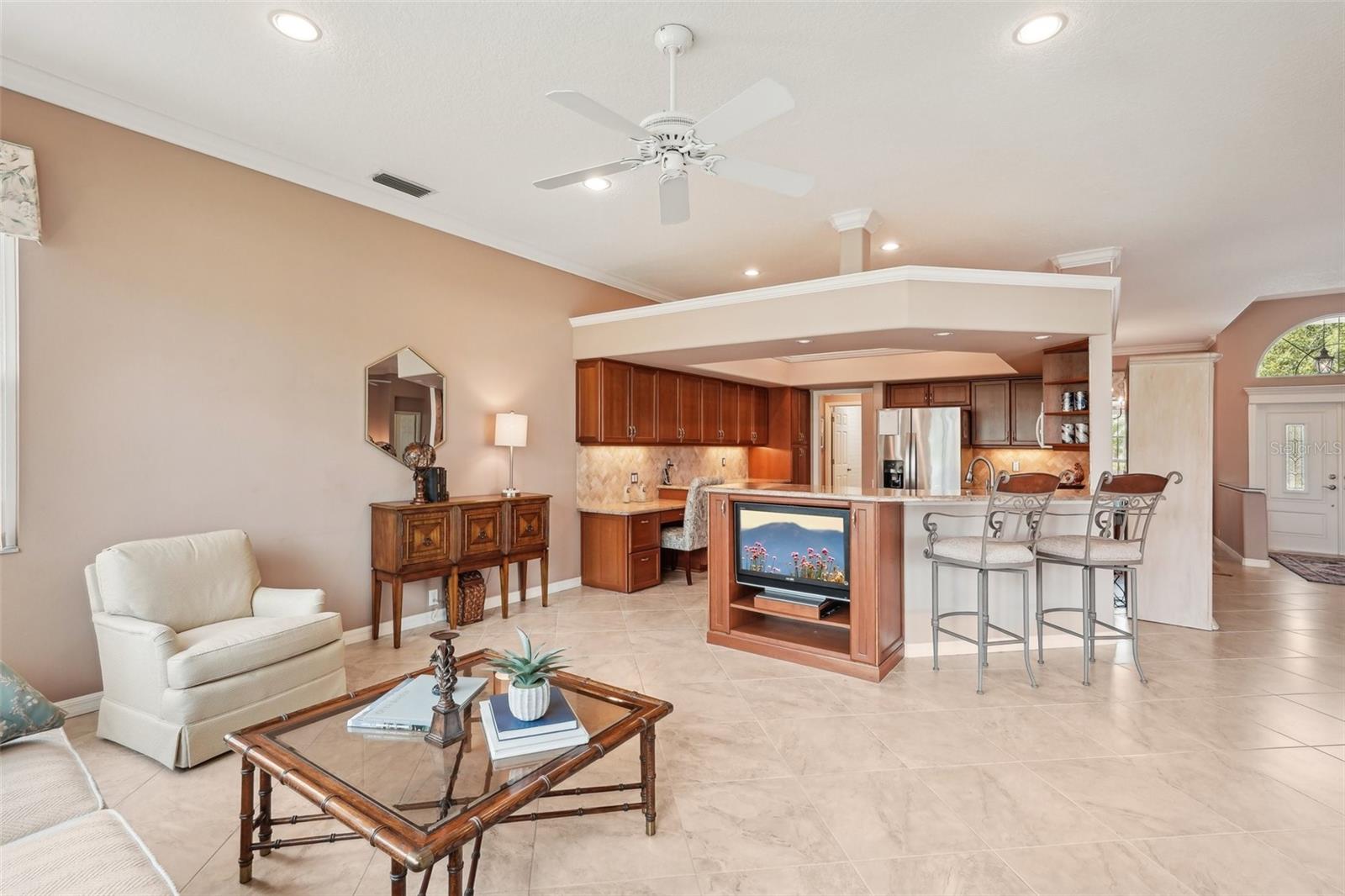 Image 14 of 80 For 431 Fieldstone Drive