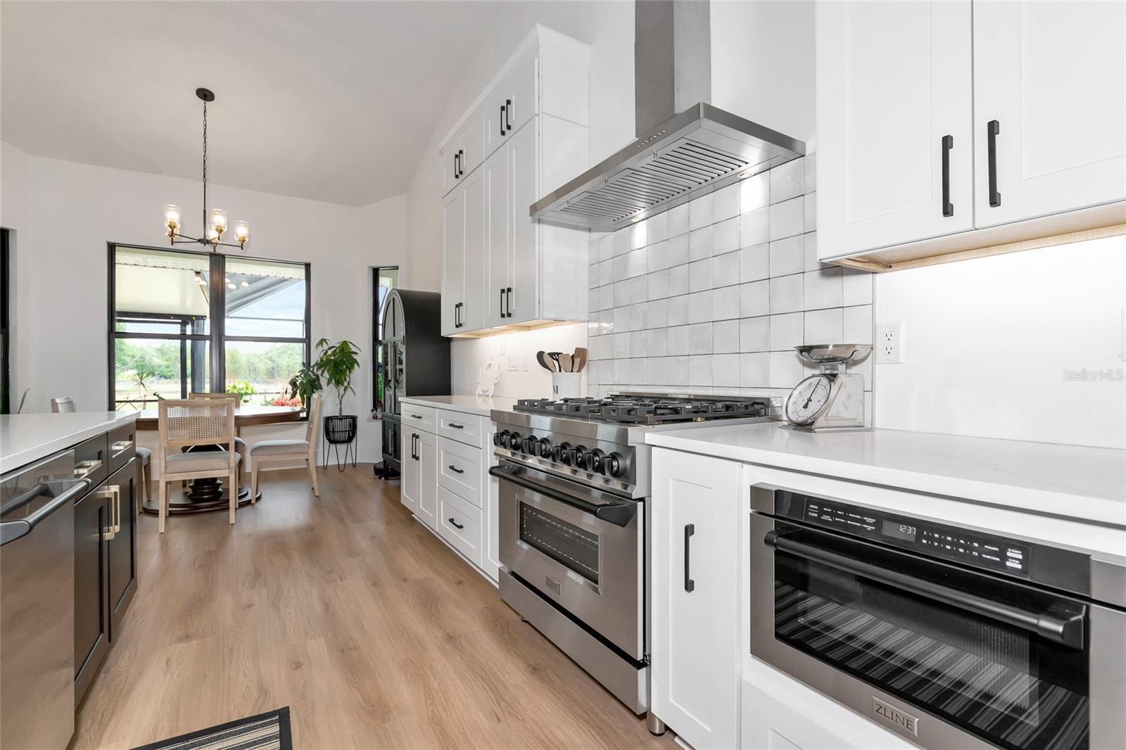 Image 19 of 91 For 22803 67th Avenue E