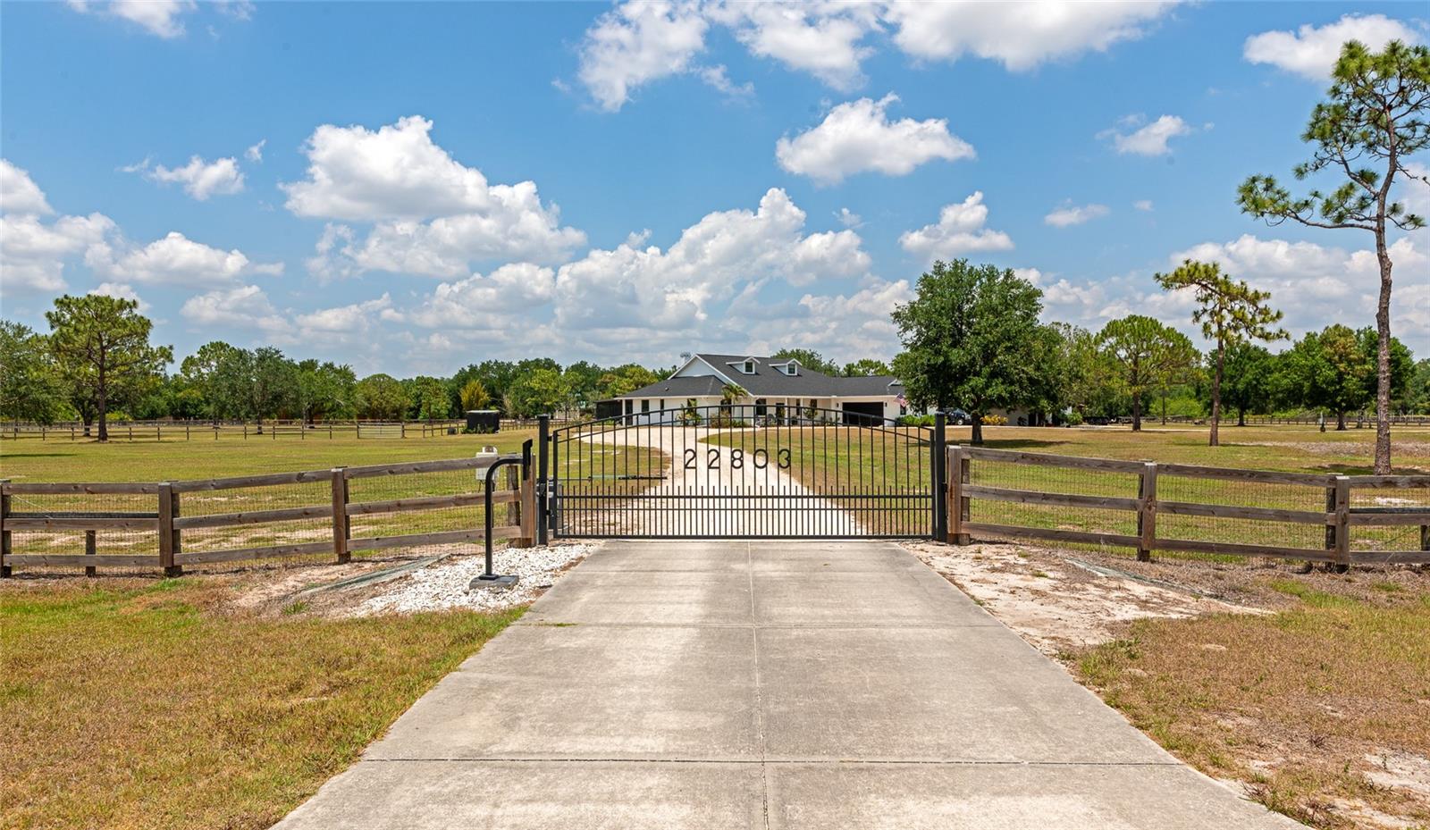 Image 9 of 91 For 22803 67th Avenue E