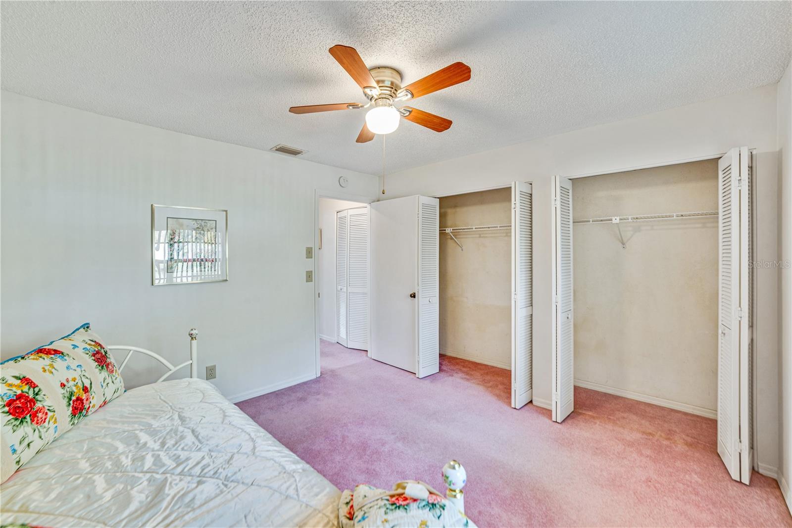 Image 34 of 53 For 2607 Lancaster Drive 35