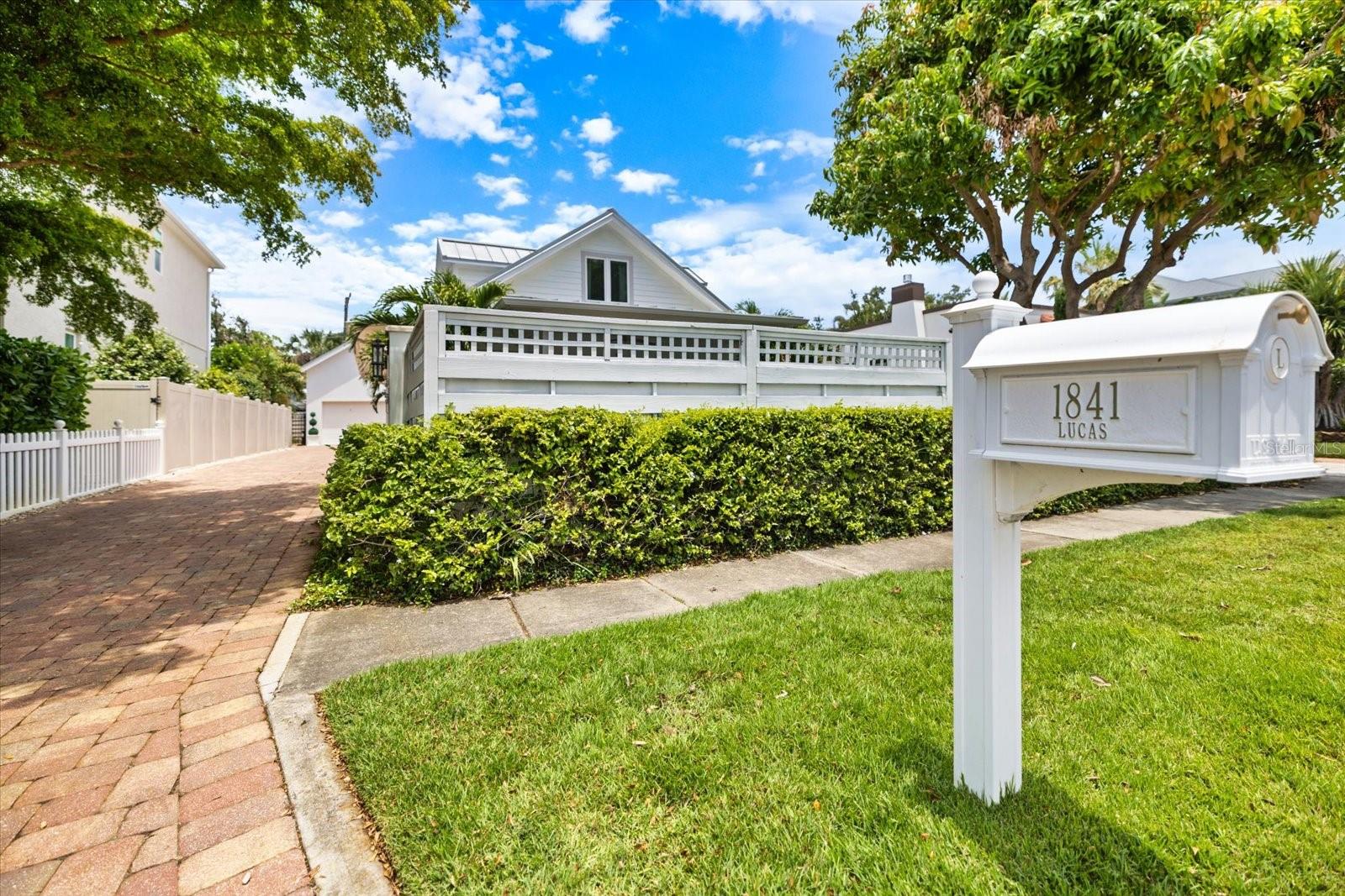 Image 6 of 52 For 1841 Datura Street