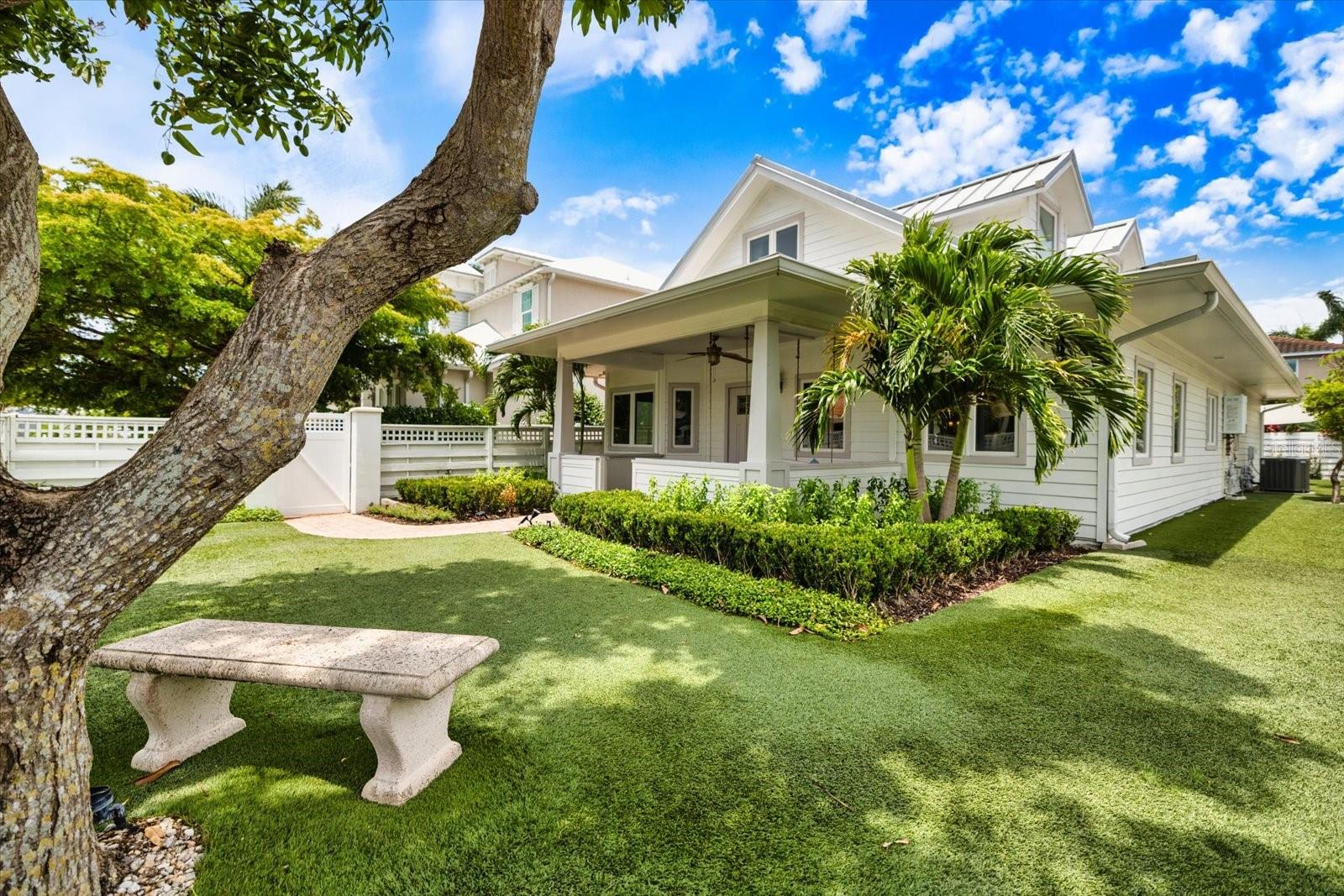 Image 9 of 52 For 1841 Datura Street