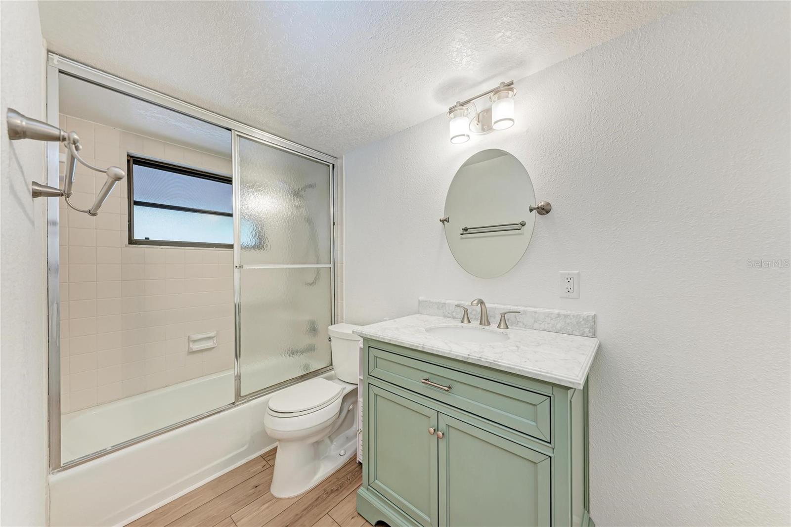 Image 14 of 59 For 4644 Red Maple Road 1303