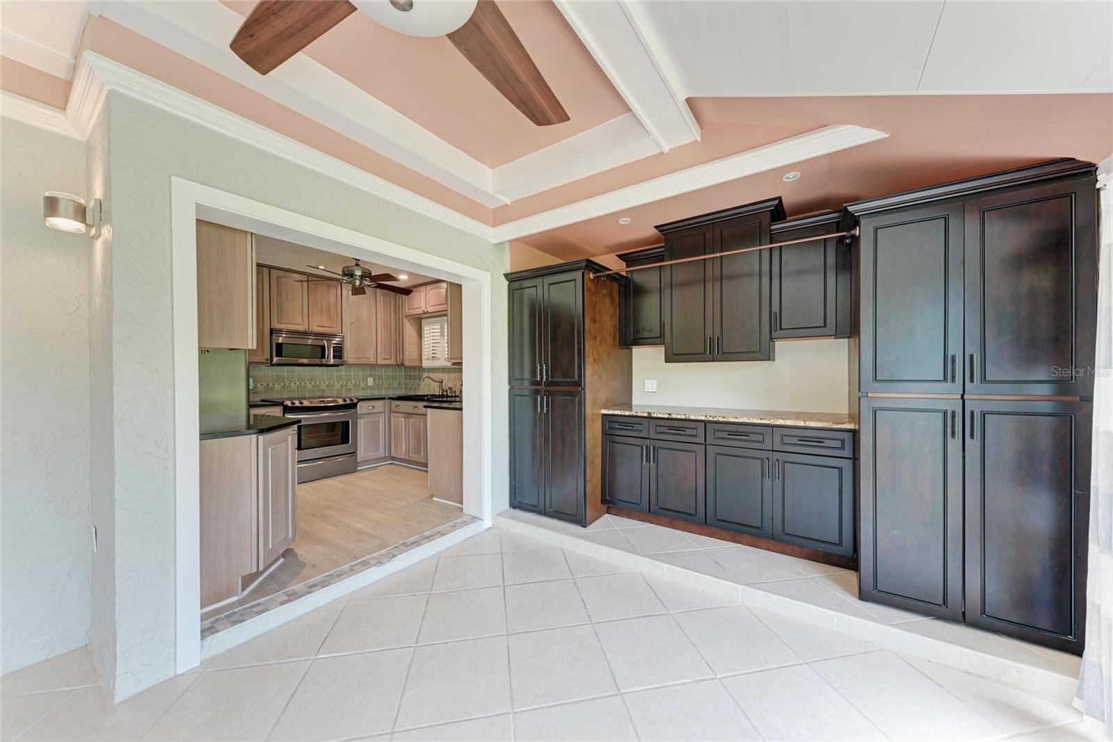 Image 30 of 59 For 4644 Red Maple Road 1303