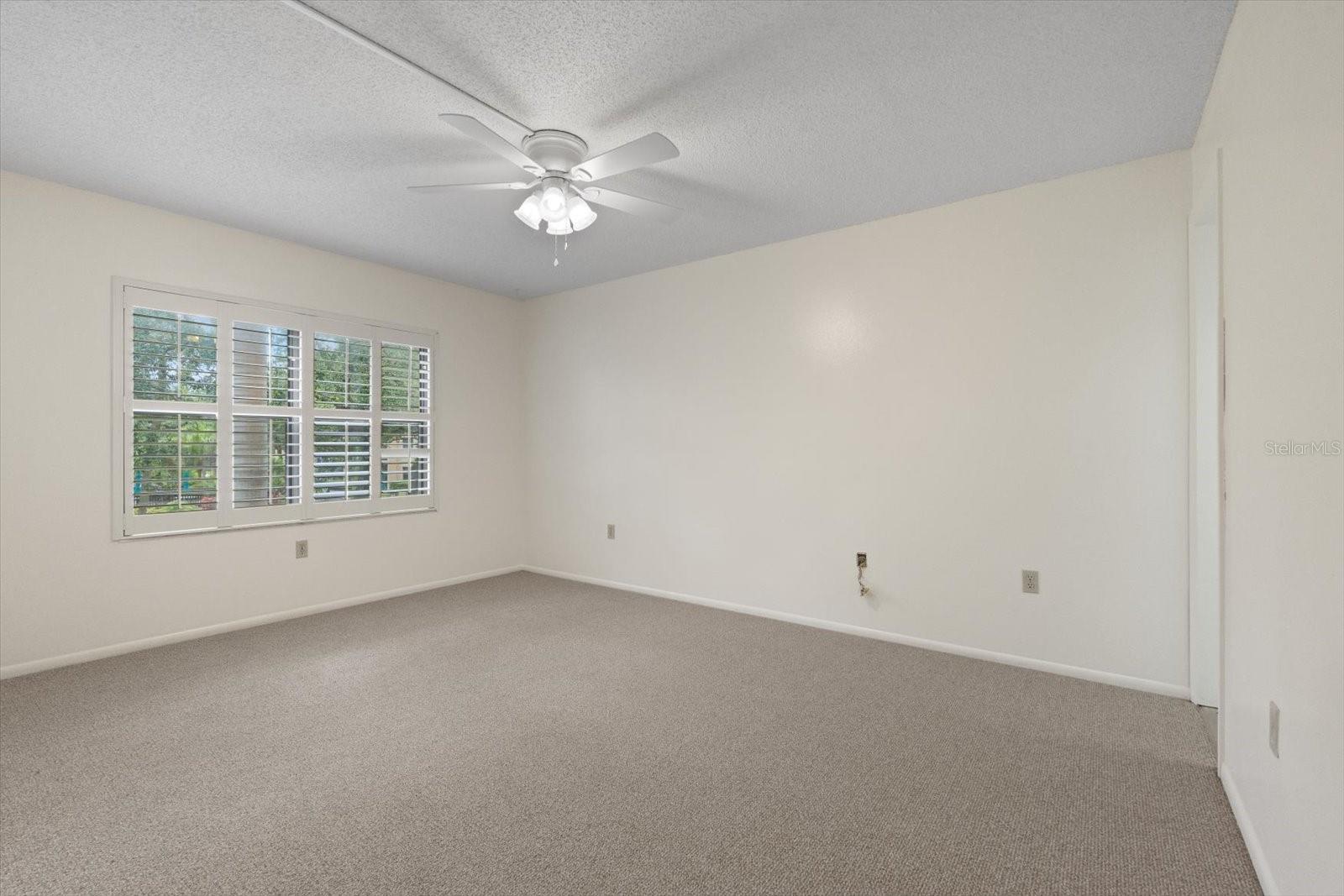 Image 12 of 20 For 515 30th Avenue W H212