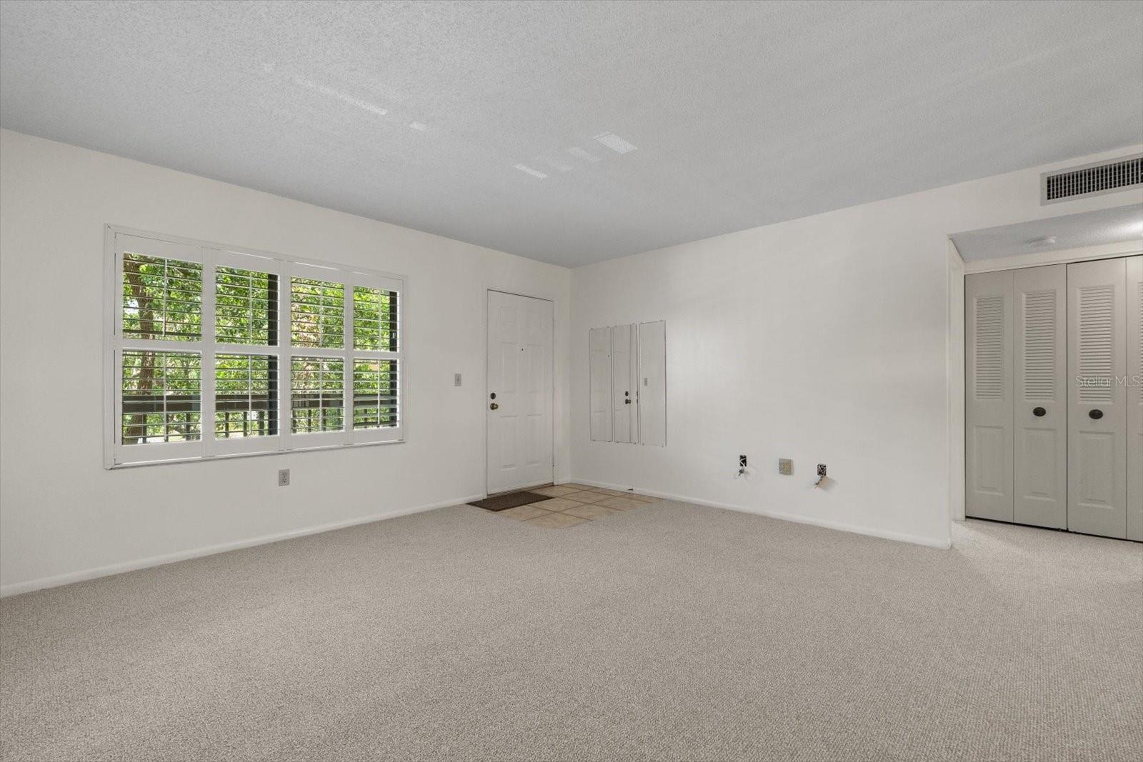 Image 5 of 20 For 515 30th Avenue W H212