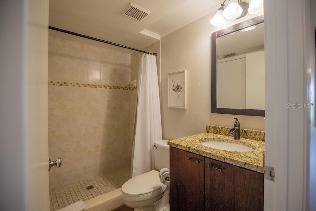 Image 10 of 18 For 6151 Bahia Del Mar Boulevard 123