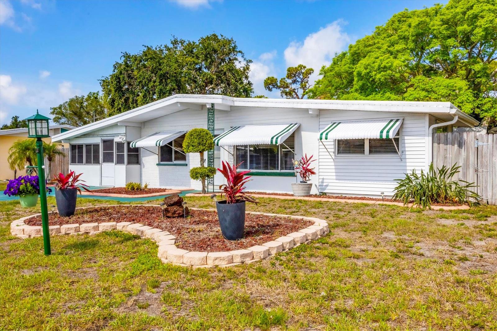 Details for 4528 58th Street W, BRADENTON, FL 34210