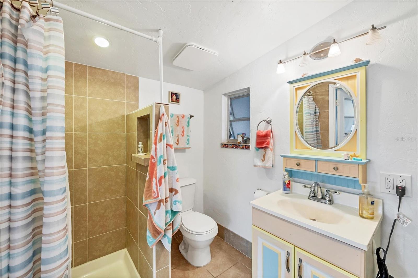 Image 16 of 25 For 4528 58th Street W