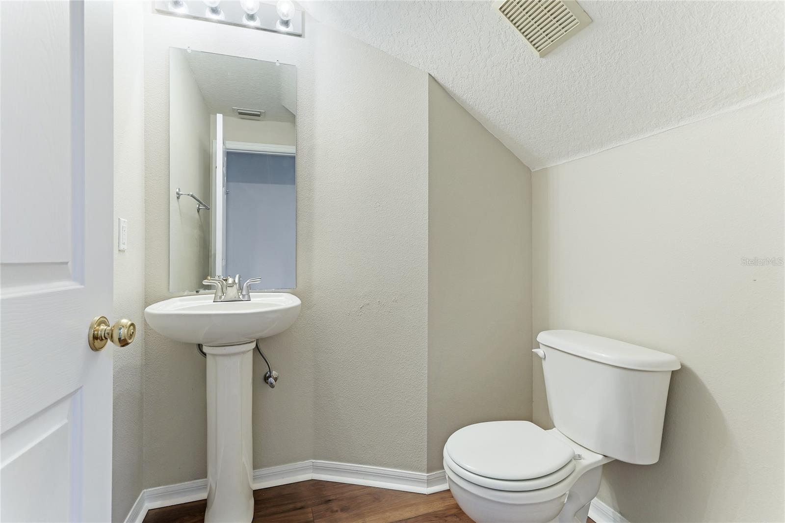 Image 12 of 41 For 3303 Pine Top Drive