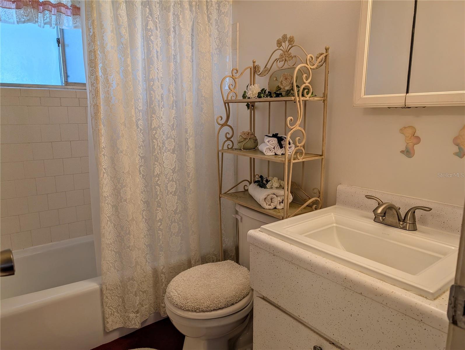 Image 15 of 34 For 5895 17th Street W B-26