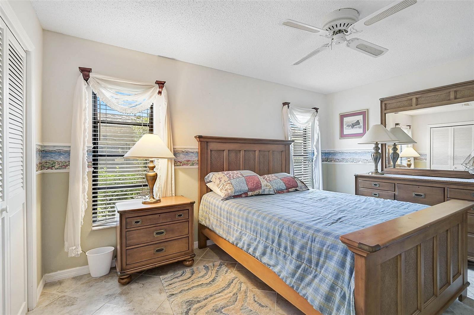 Image 18 of 52 For 1227 Waterside Lane