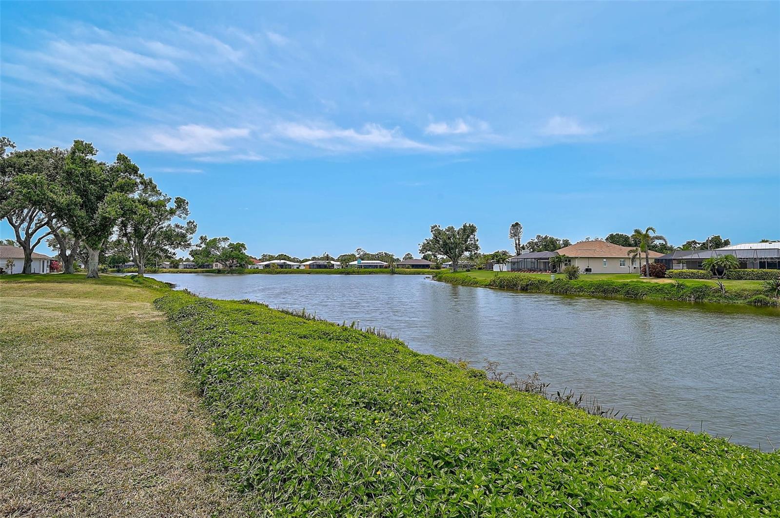 Image 36 of 52 For 1227 Waterside Lane