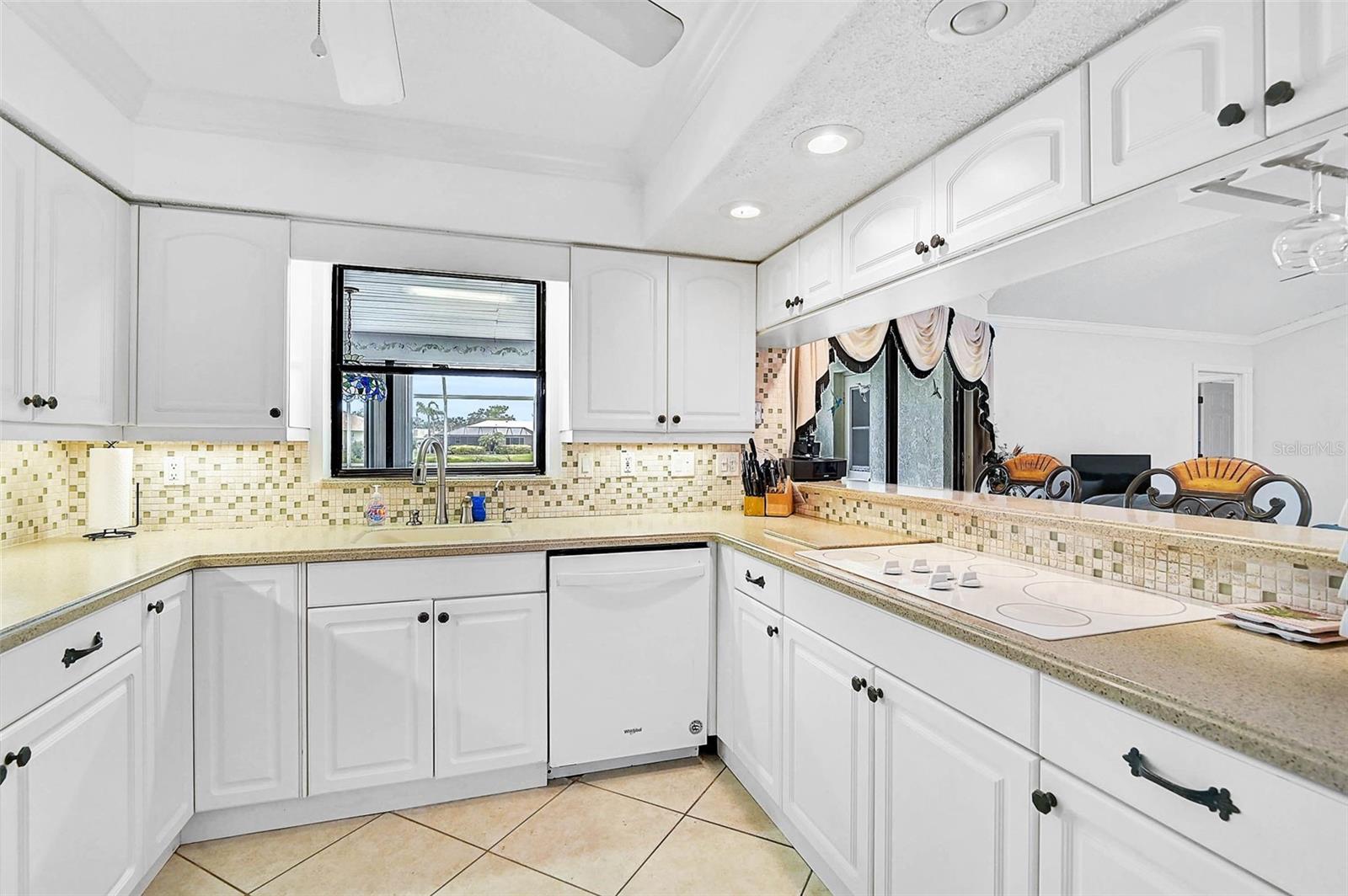 Image 9 of 52 For 1227 Waterside Lane