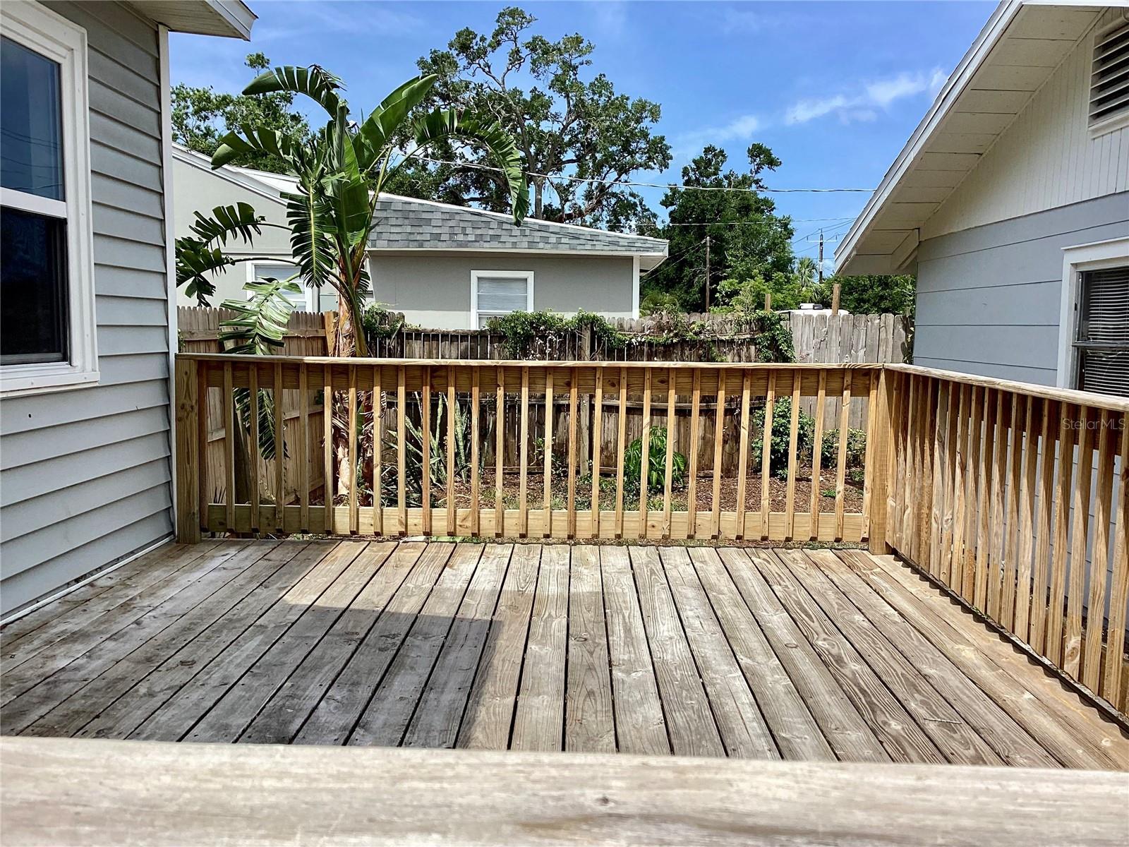 Image 18 of 22 For 1512 18th Avenue W
