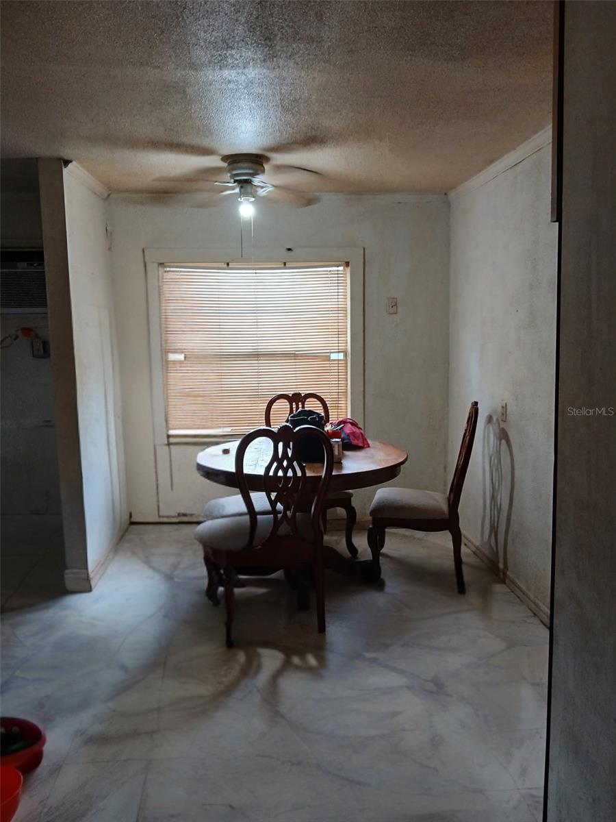 Image 11 of 23 For 5429 Vanderlin Street