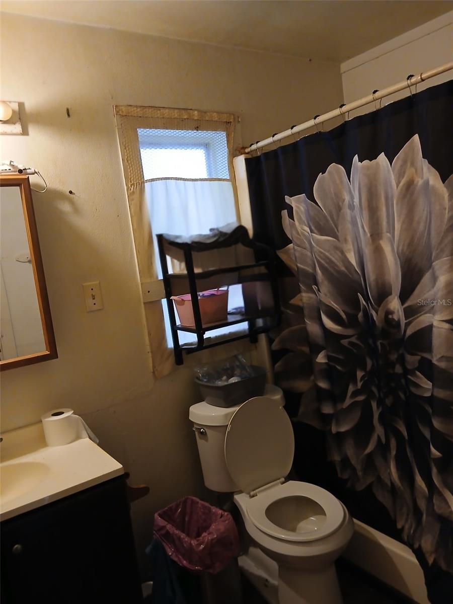 Image 16 of 23 For 5429 Vanderlin Street