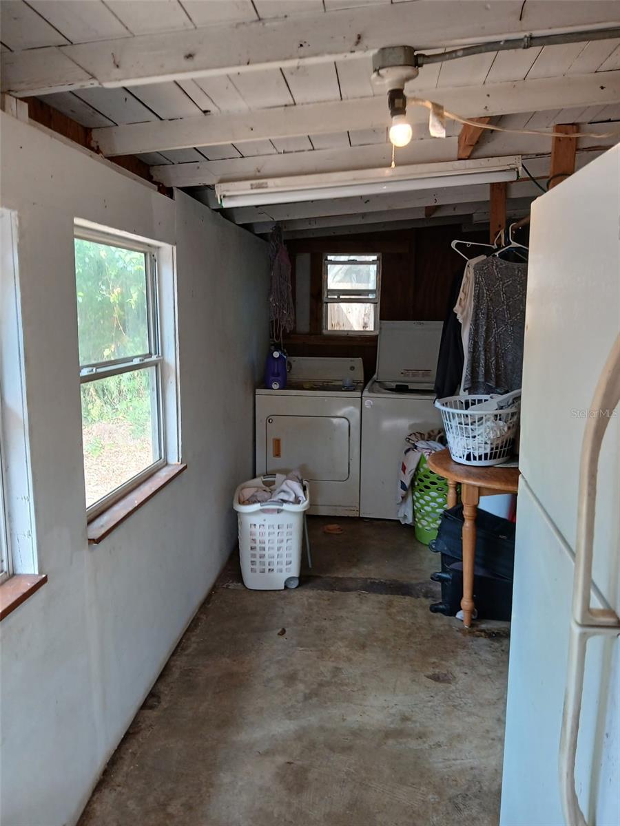 Image 17 of 23 For 5429 Vanderlin Street