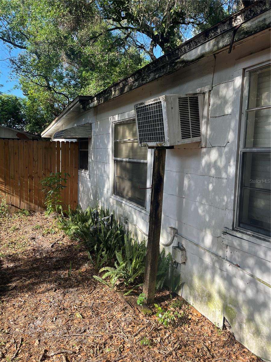 Image 4 of 23 For 5429 Vanderlin Street