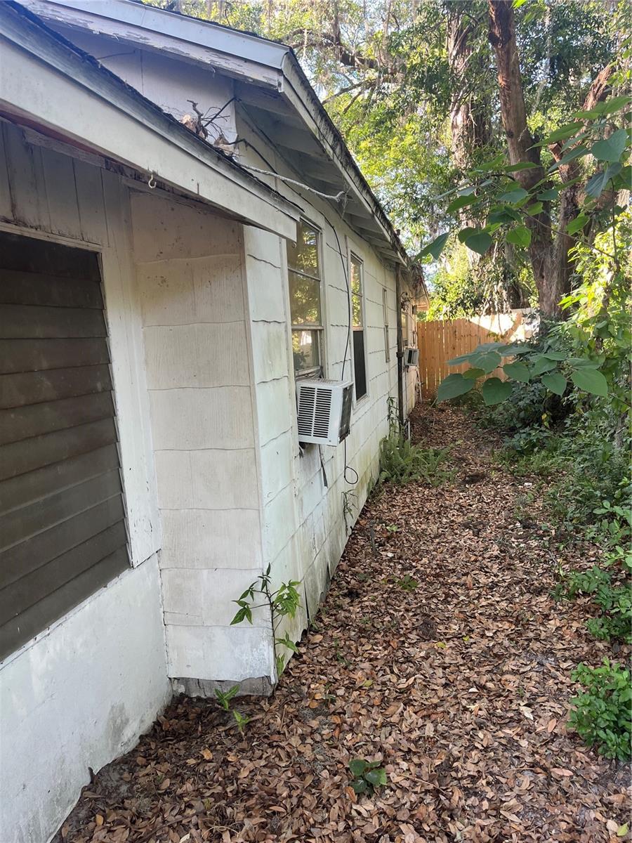 Image 6 of 23 For 5429 Vanderlin Street
