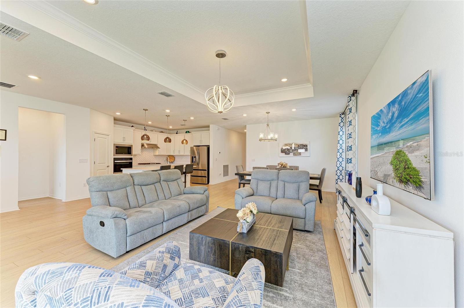 Image 17 of 43 For 2926 61st Drive E