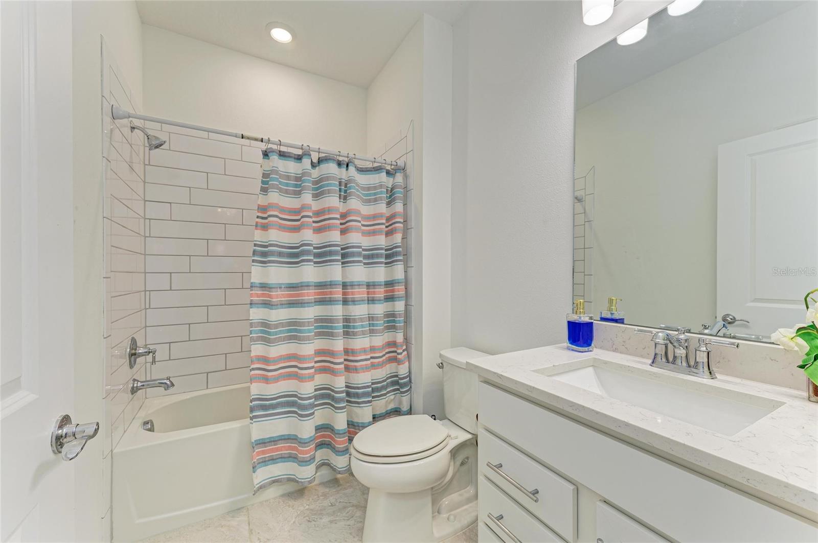 Image 28 of 43 For 2926 61st Drive E