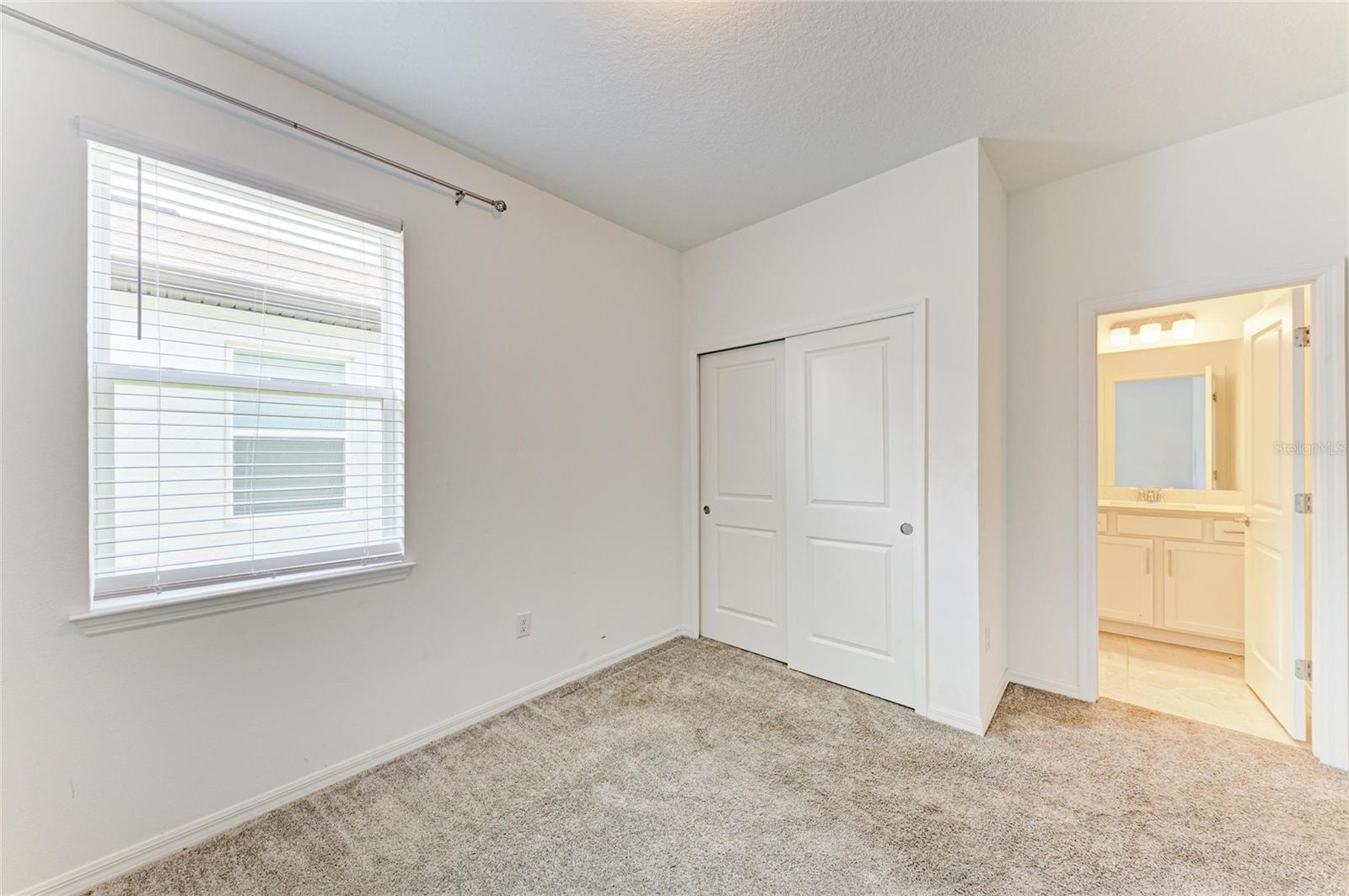 Image 30 of 43 For 2926 61st Drive E