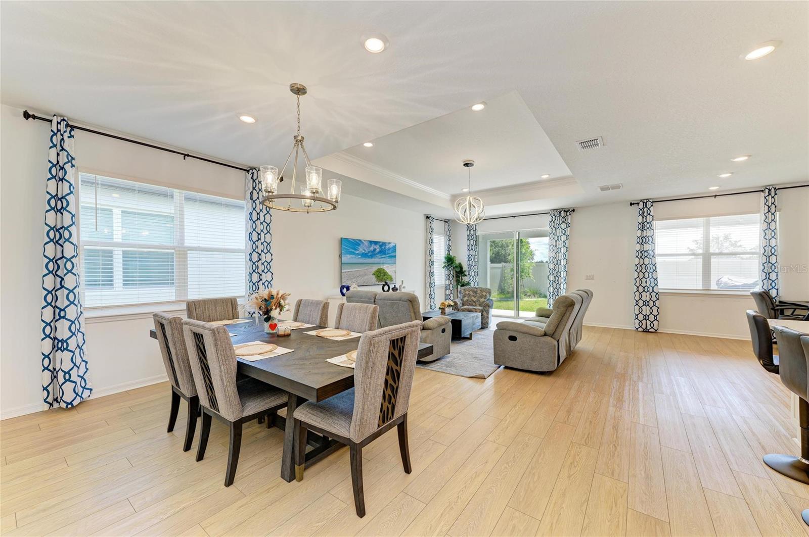 Image 8 of 43 For 2926 61st Drive E