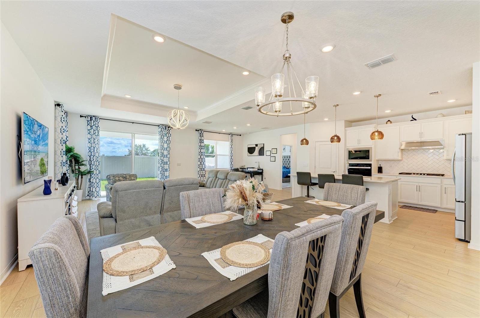 Image 9 of 43 For 2926 61st Drive E