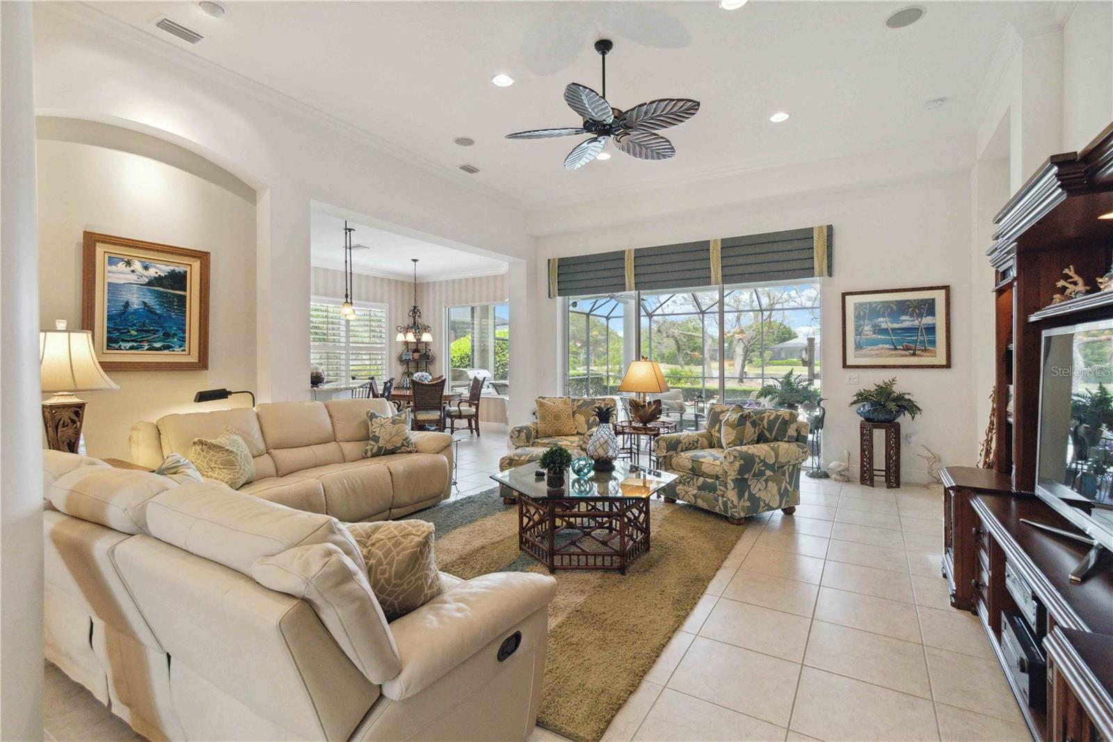 Image 10 of 49 For 12240 Thornhill Court
