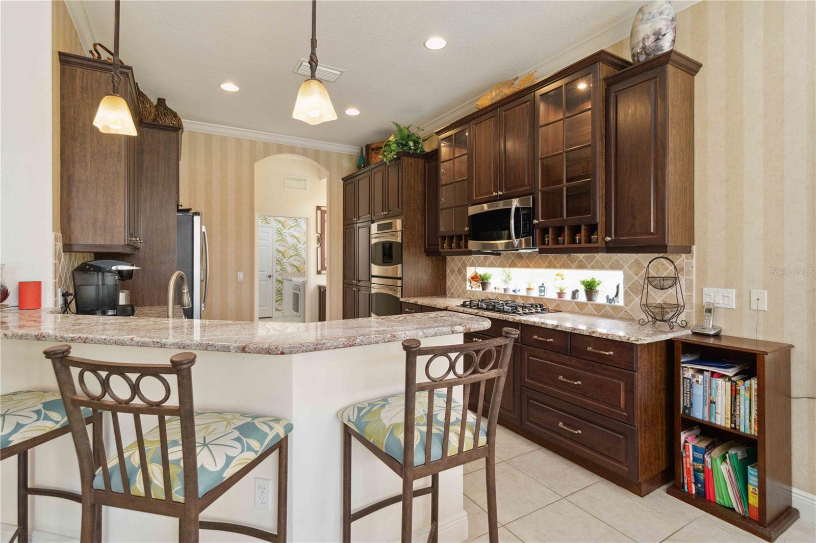 Image 14 of 49 For 12240 Thornhill Court