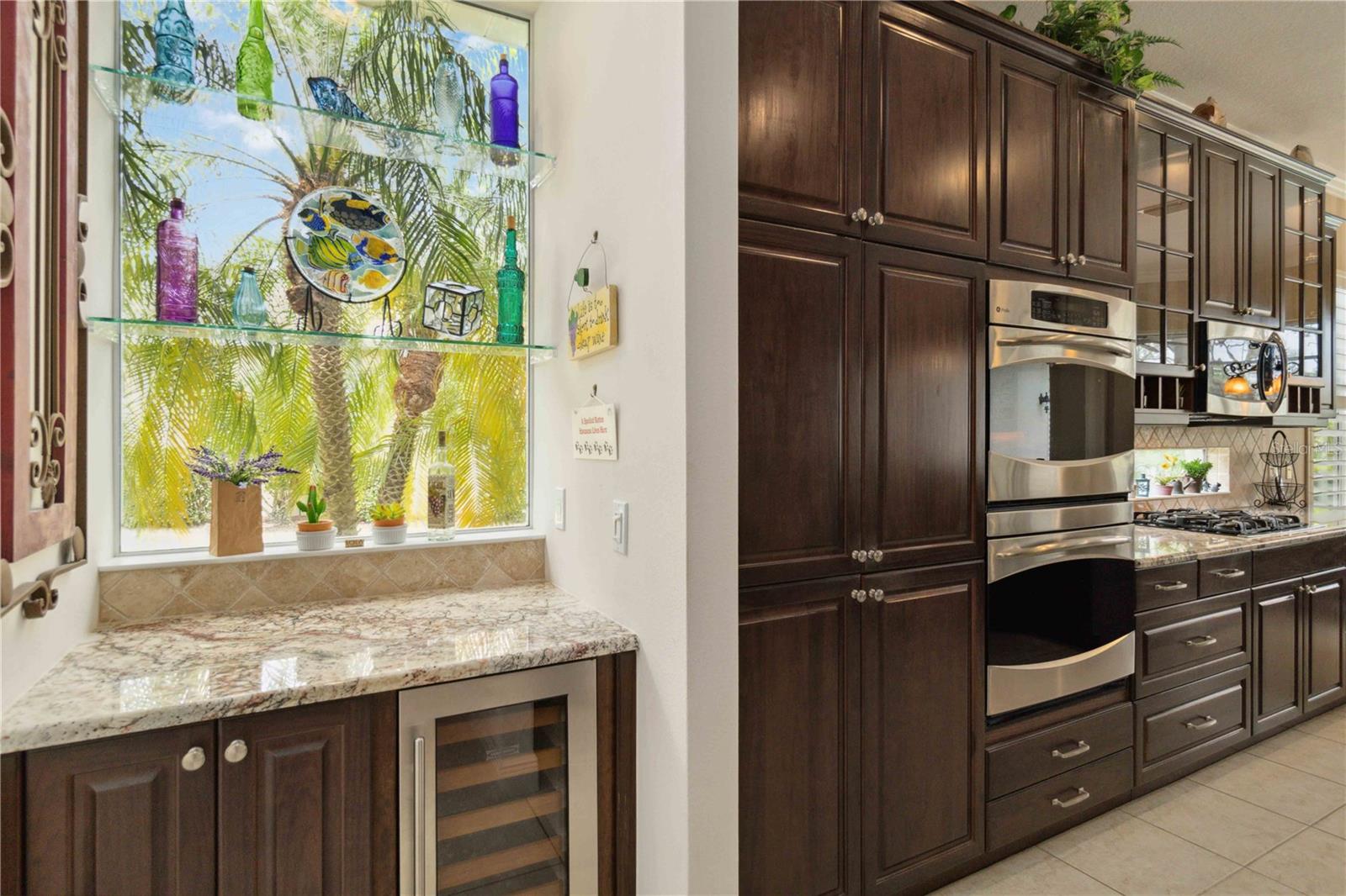 Image 17 of 49 For 12240 Thornhill Court