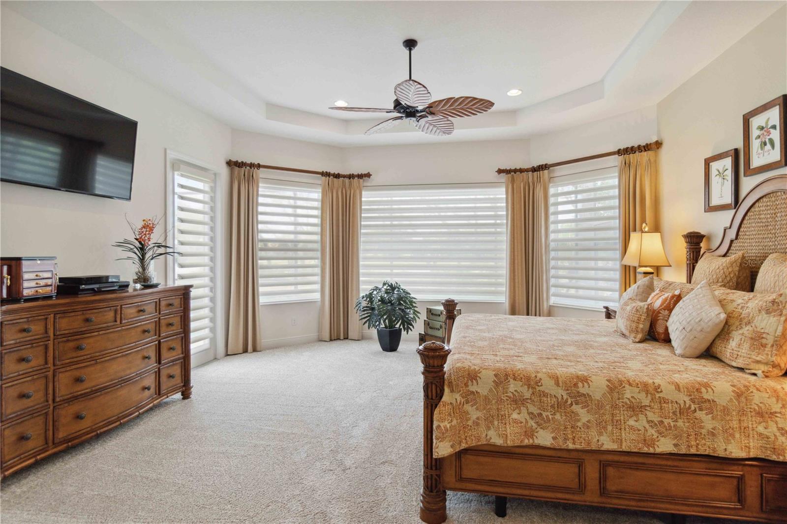 Image 26 of 49 For 12240 Thornhill Court