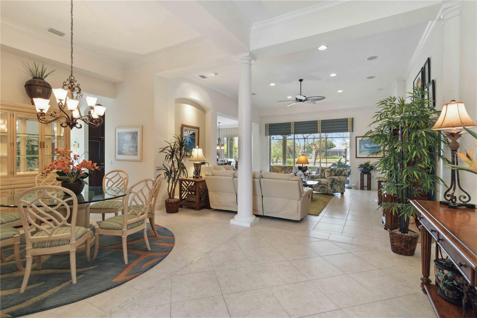 Image 8 of 49 For 12240 Thornhill Court